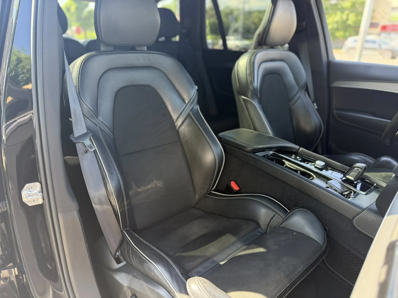 Volvo Xc90 FULL ОБСЛУЖЕНО ! , снимка 16 - Автомобили и джипове - 54685643