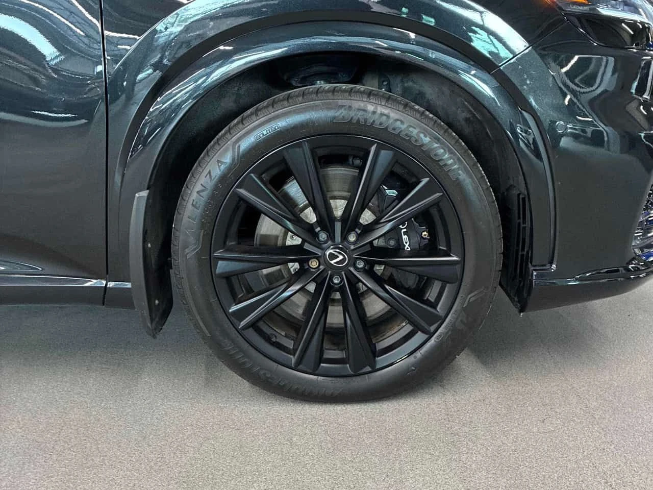 Lexus RX 500h | CARFAX | АВТОКРЕДИТ БЕЗ ПЪРВОНАЧАЛНА ВНОСКА, снимка 6 - Автомобили и джипове - 55505476
