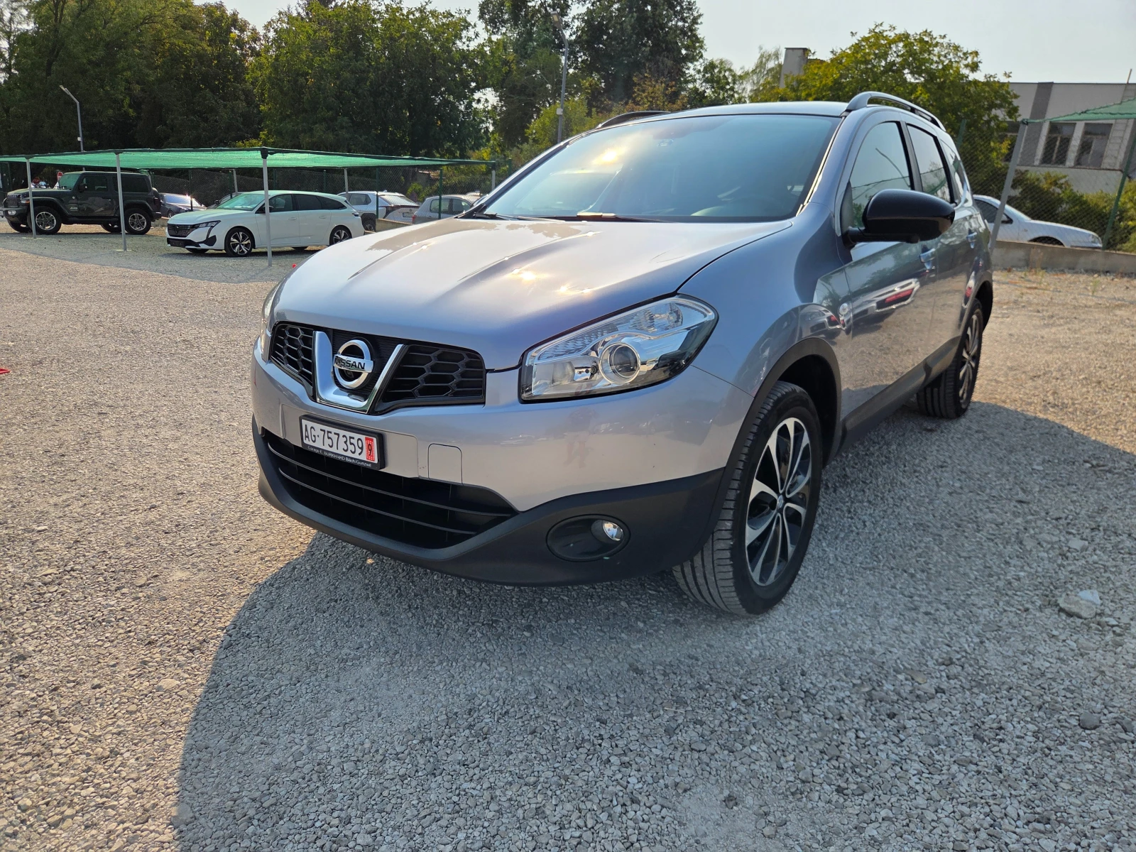 Nissan Qashqai 2.0i 141k.c TEKNA + 2 ���������          | Mobile.bg � ����������� 3