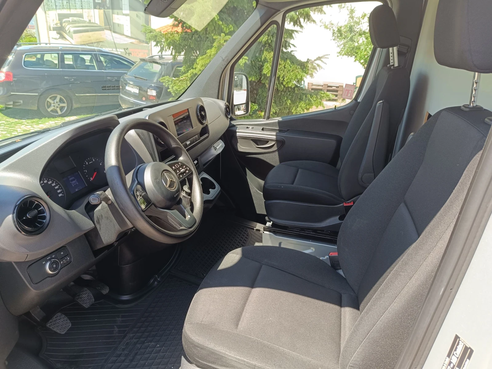 Mercedes-Benz Sprinter MAXXI 155000км 130000км 2бр, снимка 7 - Бусове и автобуси - 55152607