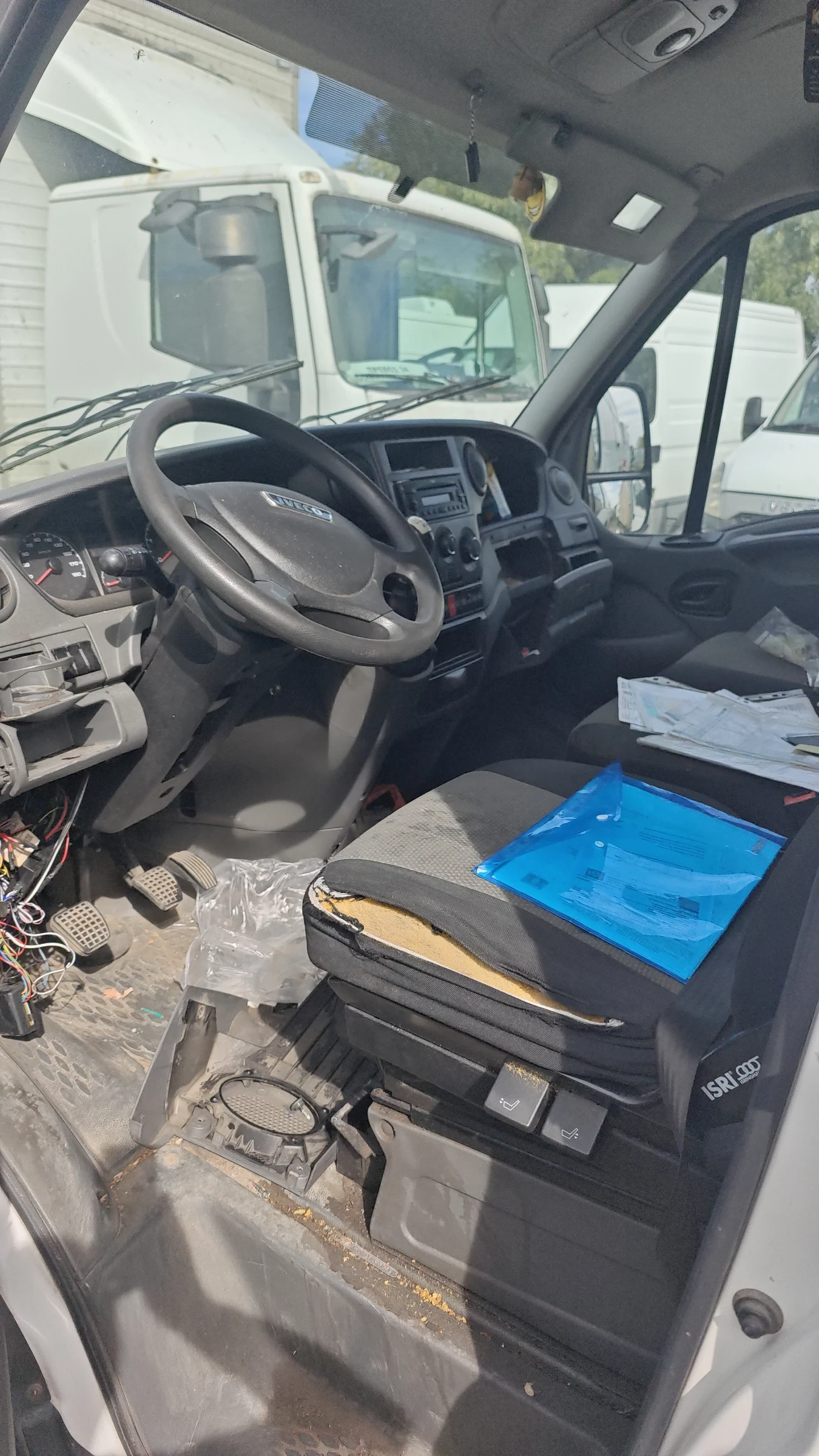 Iveco 35c13, снимка 2 - Бусове и автобуси - 56315533