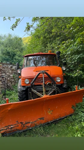  Mercedes-Benz UNIMOG