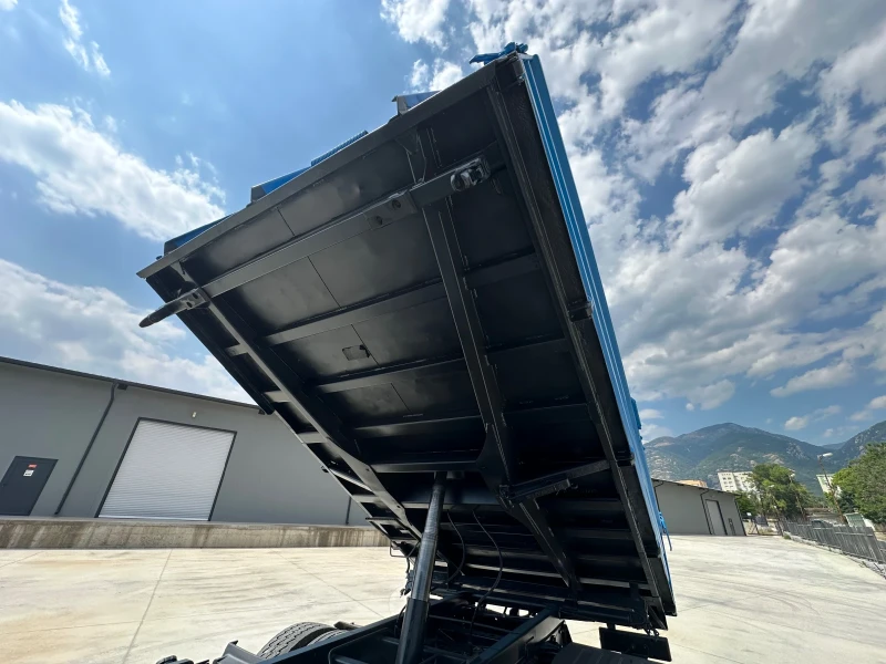 Mercedes-Benz Atego 1217* Климатик* 11990кг.* Тристранен самосвал, снимка 8 - Камиони - 51140196