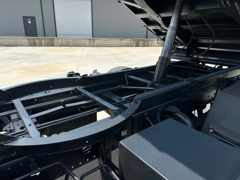 Mercedes-Benz Atego 1217* Климатик* 11990кг.* Тристранен самосвал, снимка 6 - Камиони - 51140196