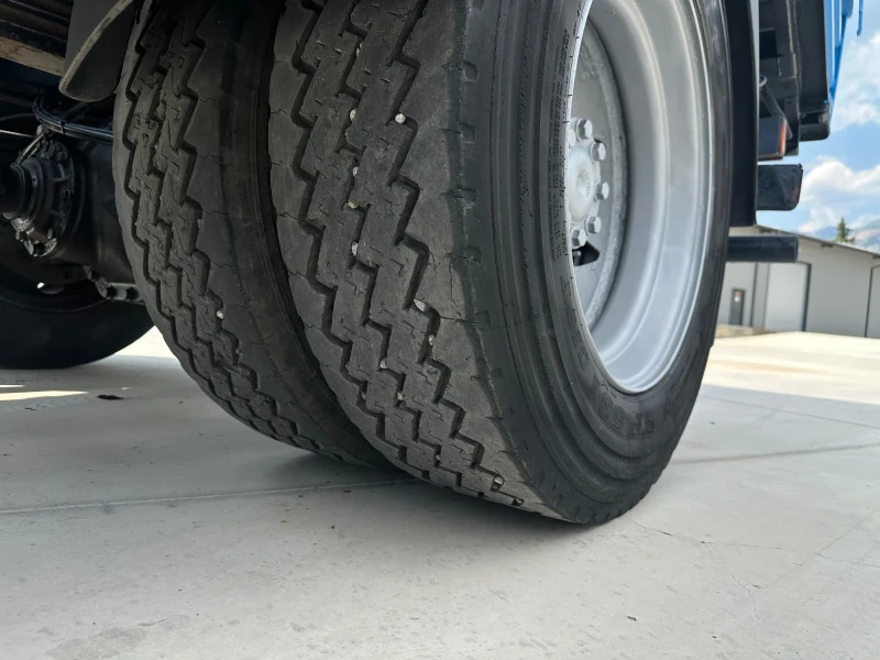 Mercedes-Benz Atego 1217* Климатик* 11990кг.* Тристранен самосвал, снимка 16 - Камиони - 51140196