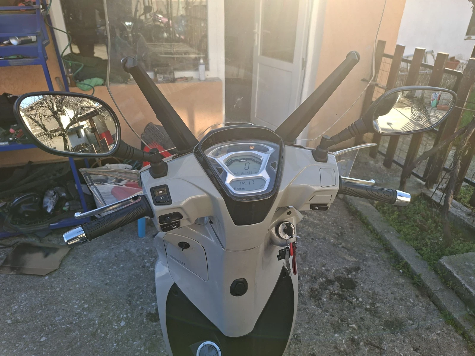 Kymco People 150ie 100%УНИКАЛЕН ОТВСЯКАДЕ, снимка 10 - Мотоциклети и мототехника - 54100449