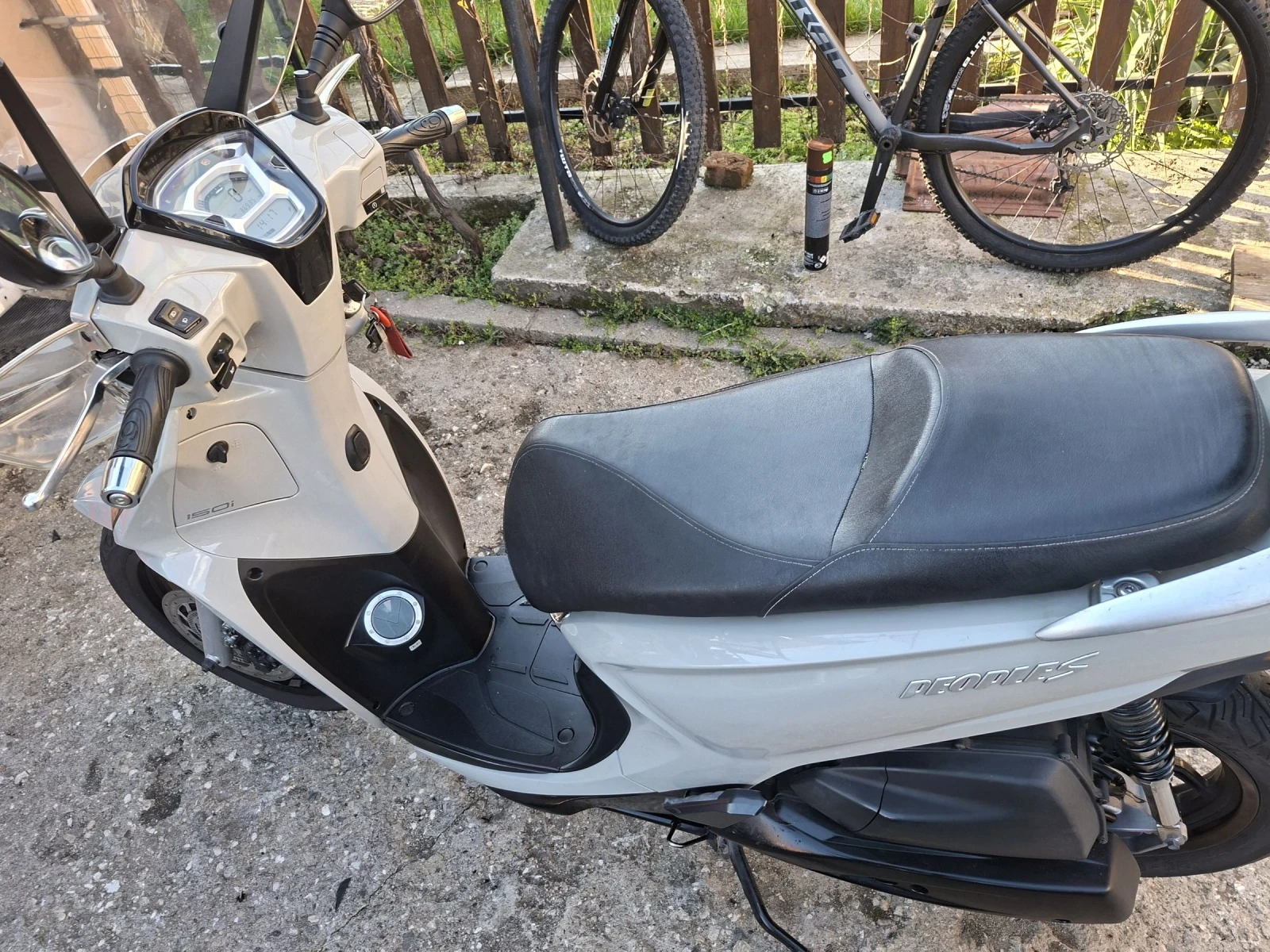 Kymco People 150ie 100%УНИКАЛЕН ОТВСЯКАДЕ, снимка 7 - Мотоциклети и мототехника - 54100449