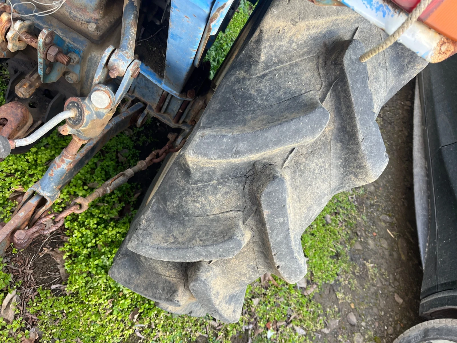 ������� ISEKI | Mobile.bg � ����������� 3