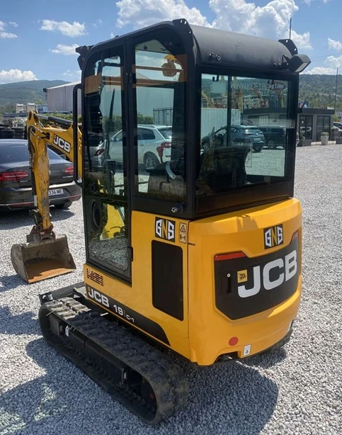 Багер JCB JCB19C-1, снимка 4 - Индустриална техника - 55545312