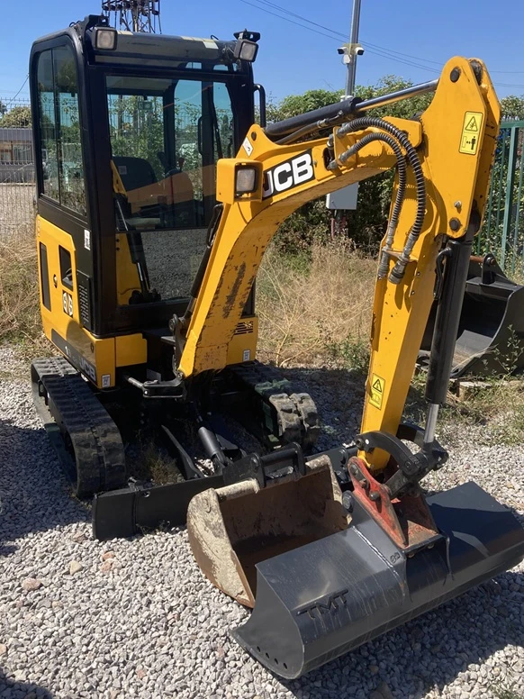 Багер JCB JCB19C-1