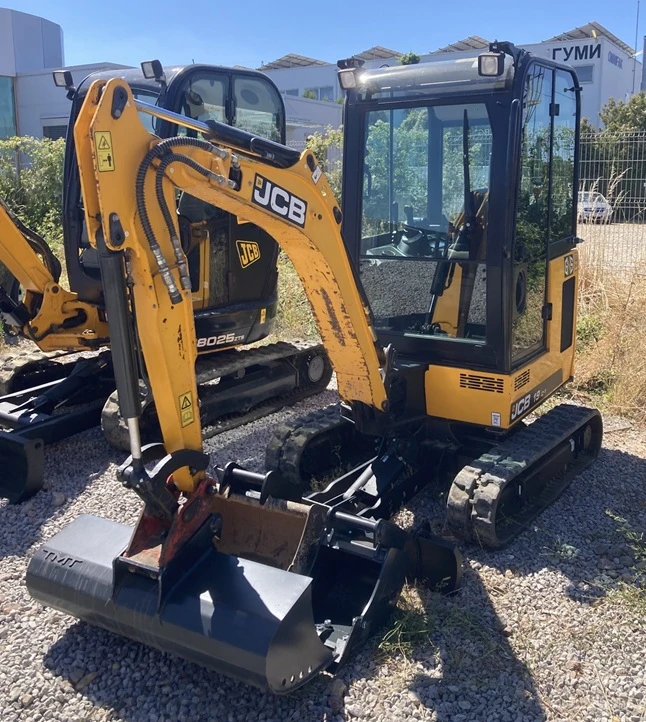 Багер JCB JCB19C-1