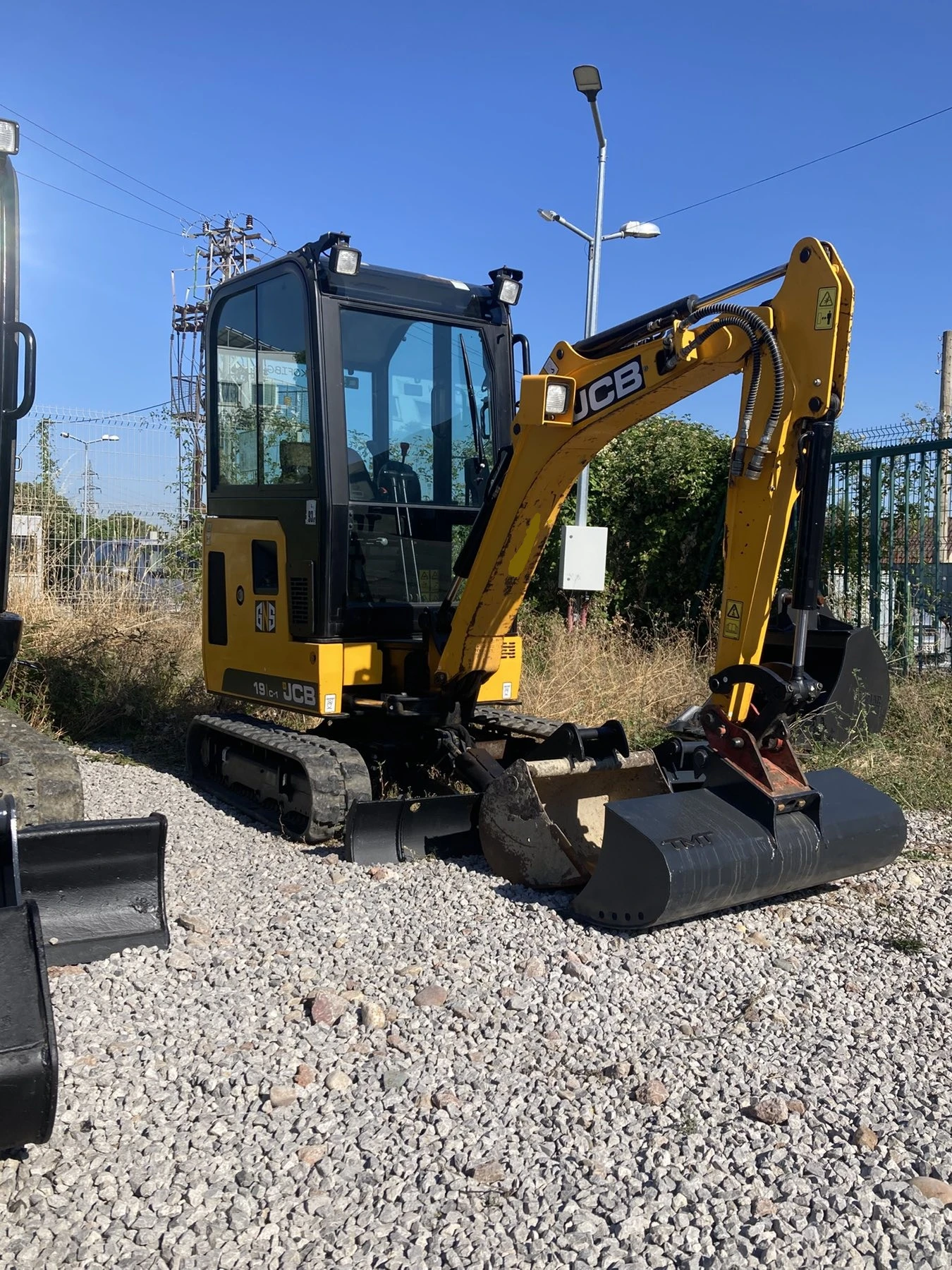 Багер JCB JCB19C-1, снимка 5 - Индустриална техника - 55545312