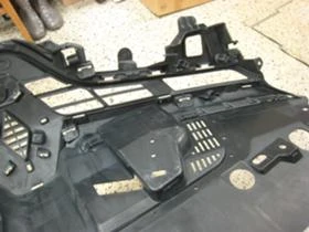 Оригинална радиаторна решетка за Renault Clio 4 phase 1, снимка 5