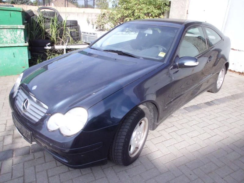 Светлини за Mercedes-Benz C 180, снимка 1 - Части - 49501949