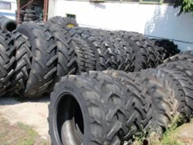 Гуми, снимка 12