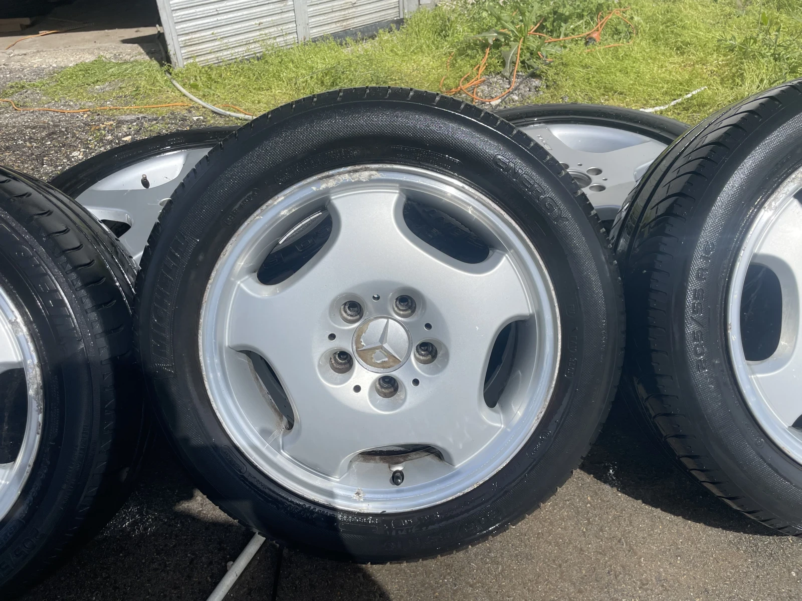    305/45R22  Toyota Tundra | Mobile.bg   7