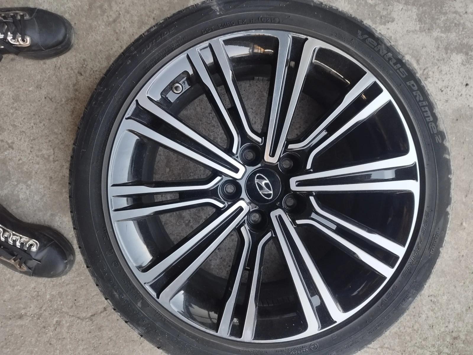    225/45R18  Hyundai | Mobile.bg   9