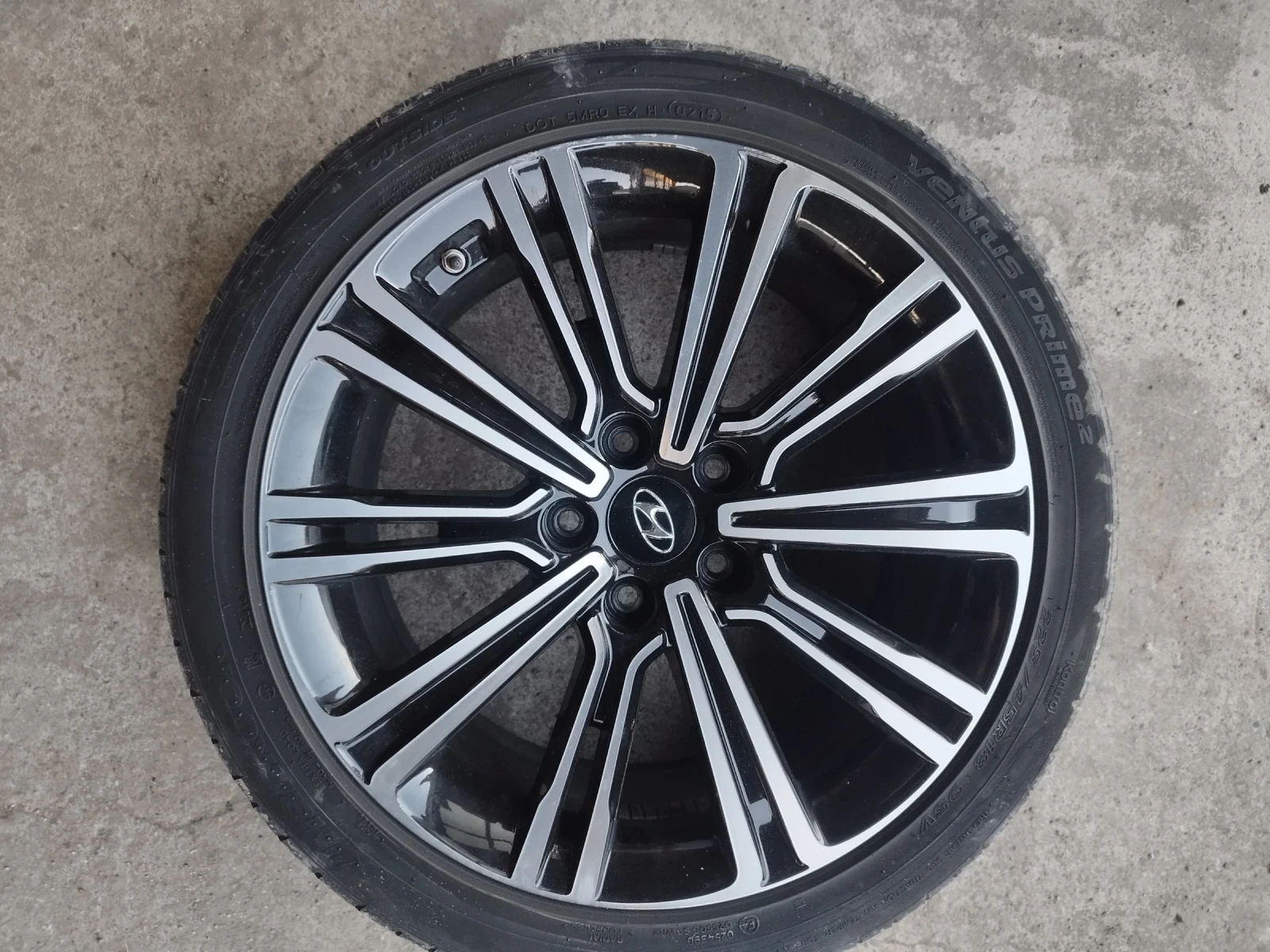    225/45R18  Hyundai | Mobile.bg   1