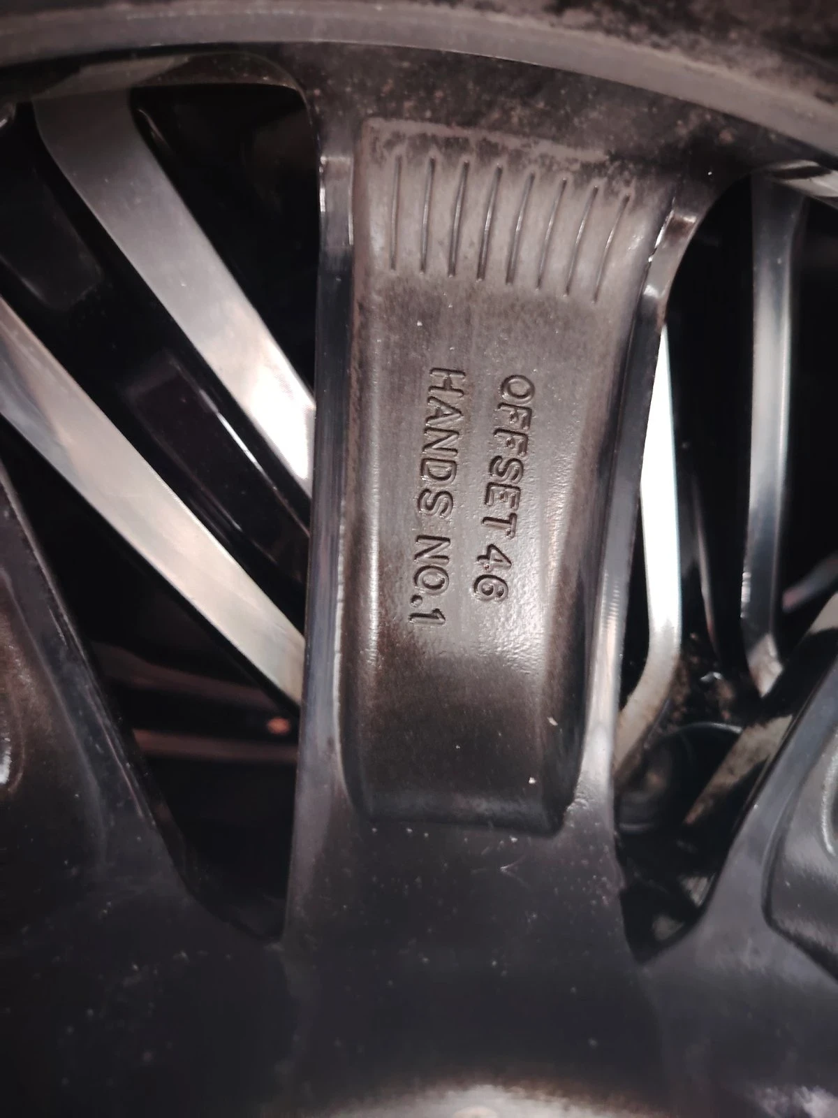    225/45R18  Hyundai | Mobile.bg   3