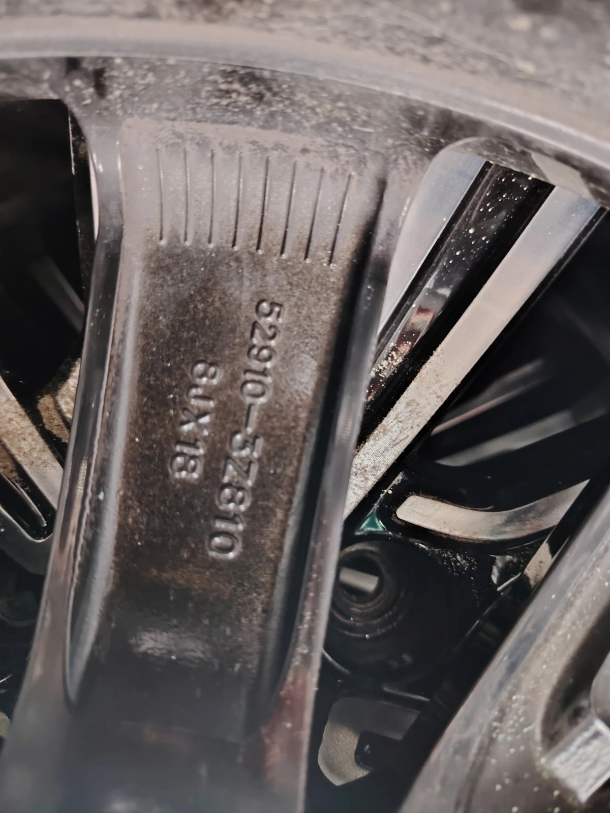    225/45R18  Hyundai | Mobile.bg   2