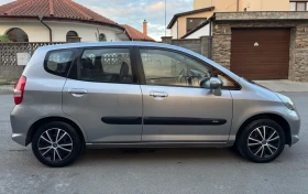 Honda Jazz 1.4i ШВЕЙЦАРИЯ 100% РЕАЛЕН ПРОБЕГ ВИДЕО, снимка 9