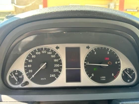 Mercedes-Benz B 180, снимка 12