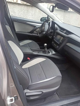 Toyota Avensis undefined | Auto.bg — изображение 9