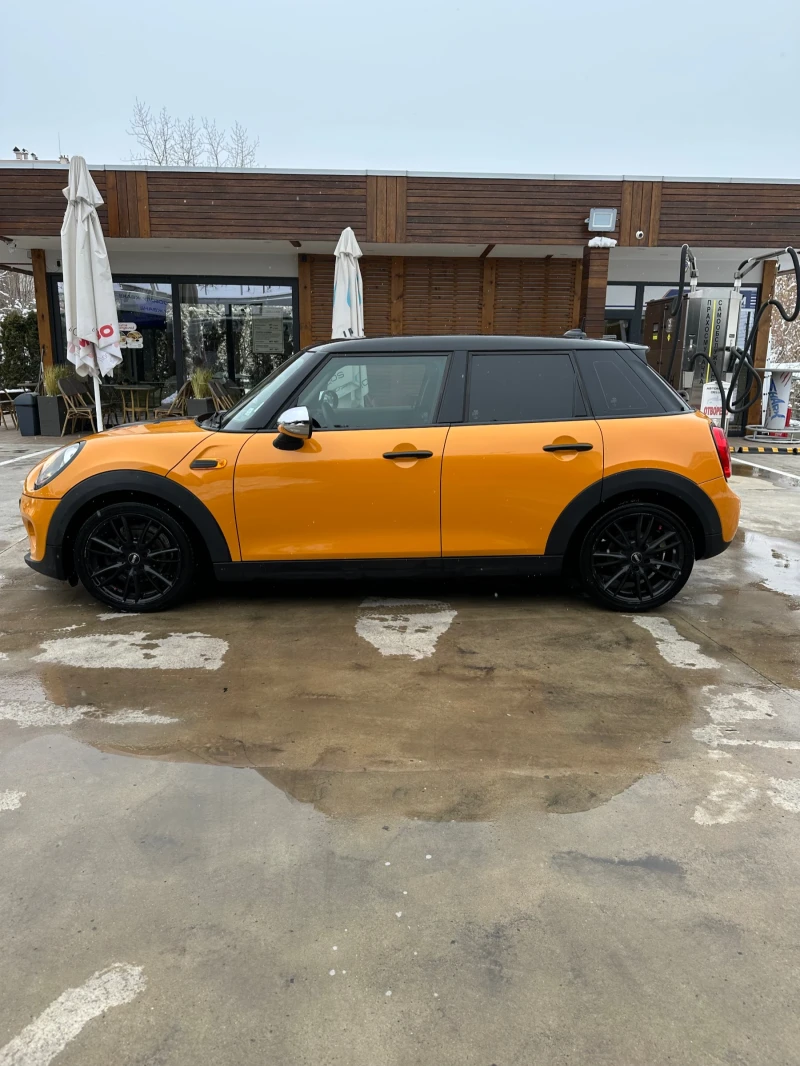 Mini Cooper D  F56 AUTOMATIC EURO 6B, снимка 4 - Автомобили и джипове - 48679563