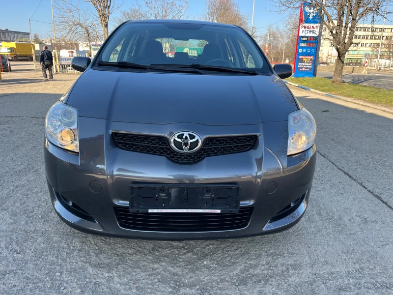 Toyota Auris 1.4 D4D, снимка 3 - Автомобили и джипове - 49345867