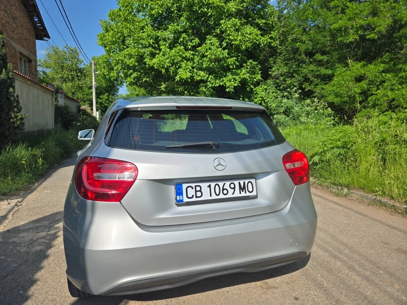 Mercedes-Benz A 180, снимка 3 - Автомобили и джипове - 52588369