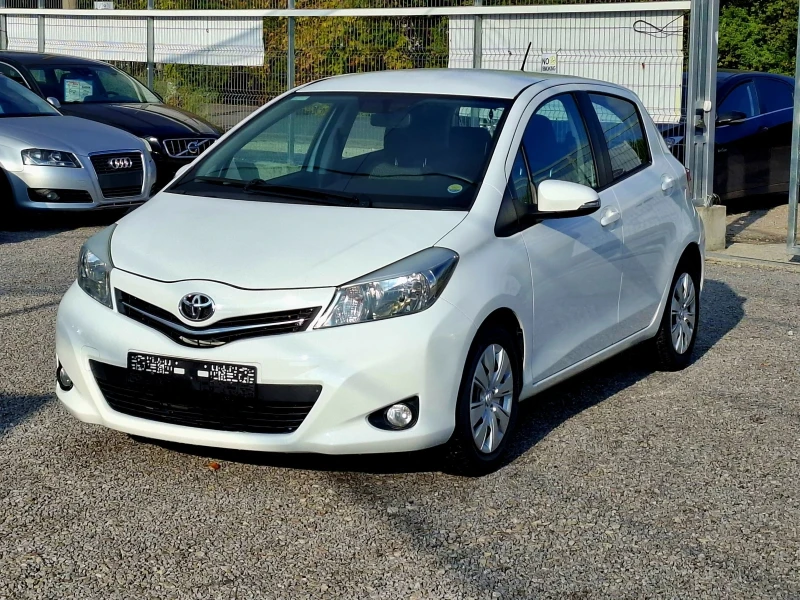 Toyota Yaris Нави/Камера, снимка 3 - Автомобили и джипове - 51891873