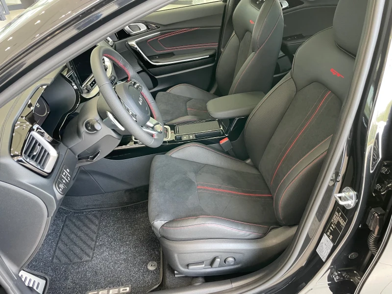 Kia Ceed GT, снимка 7 - Автомобили и джипове - 53205398