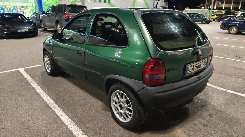 Opel Corsa 1.4 16V, снимка 7 - Автомобили и джипове - 53540703
