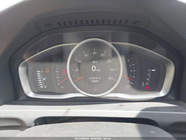 Volvo S60  - изображение 6