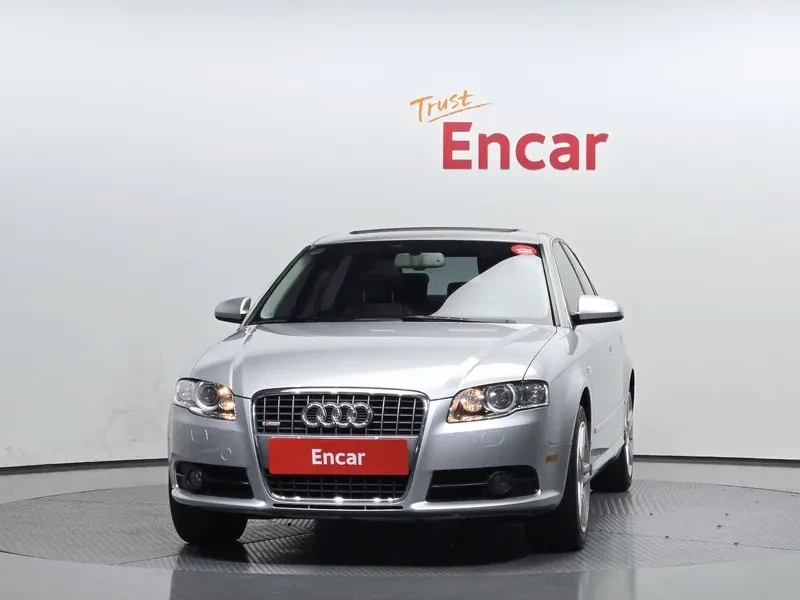Audi A4 2.0 TFSI, снимка 3 - Автомобили и джипове - 54548550