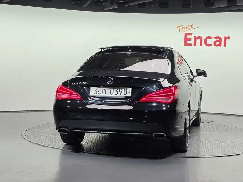 Mercedes-Benz CLA Cla200 D, снимка 4 - Автомобили и джипове - 56305154