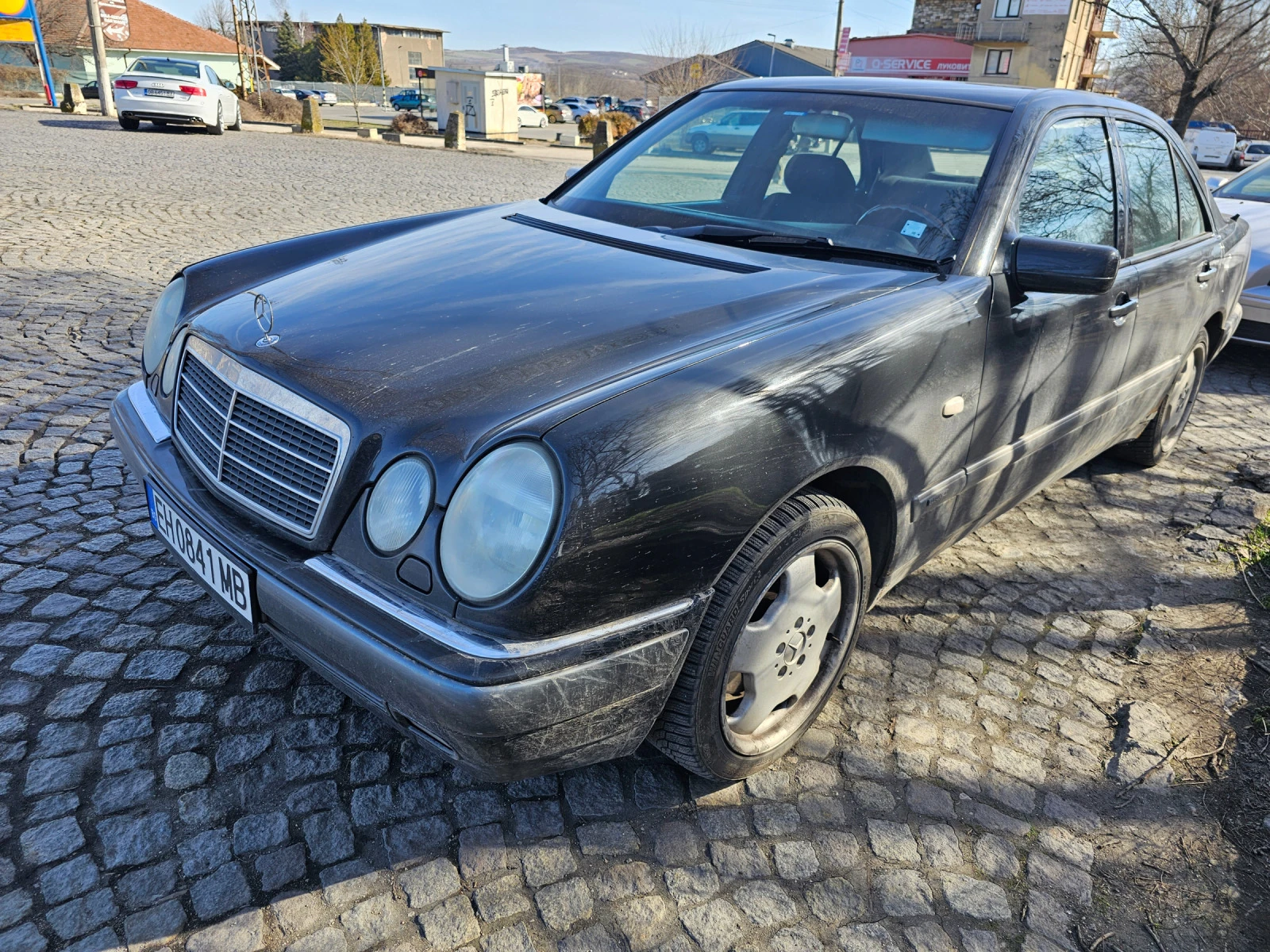 Mercedes-Benz E 280 Елеганс - изображение 2