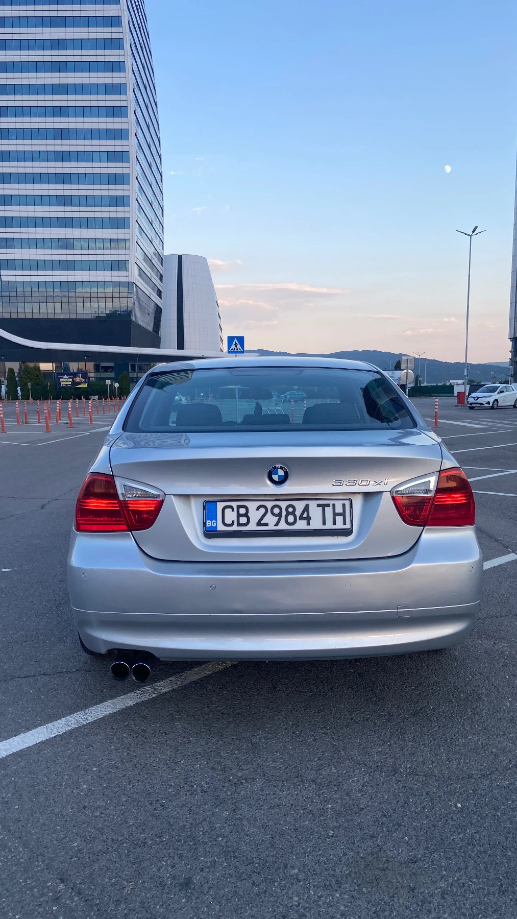 BMW 330  - изображение 3