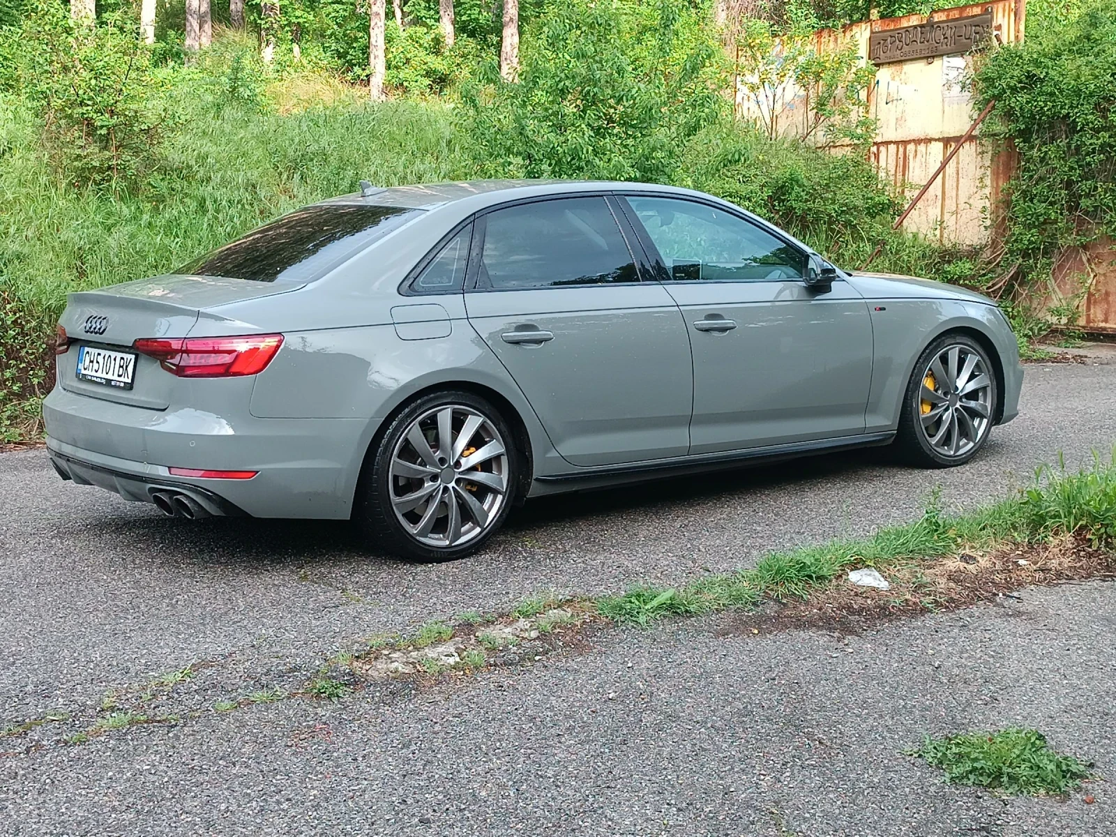 Audi A4 2.0TFSI, 252к.с.  - изображение 4