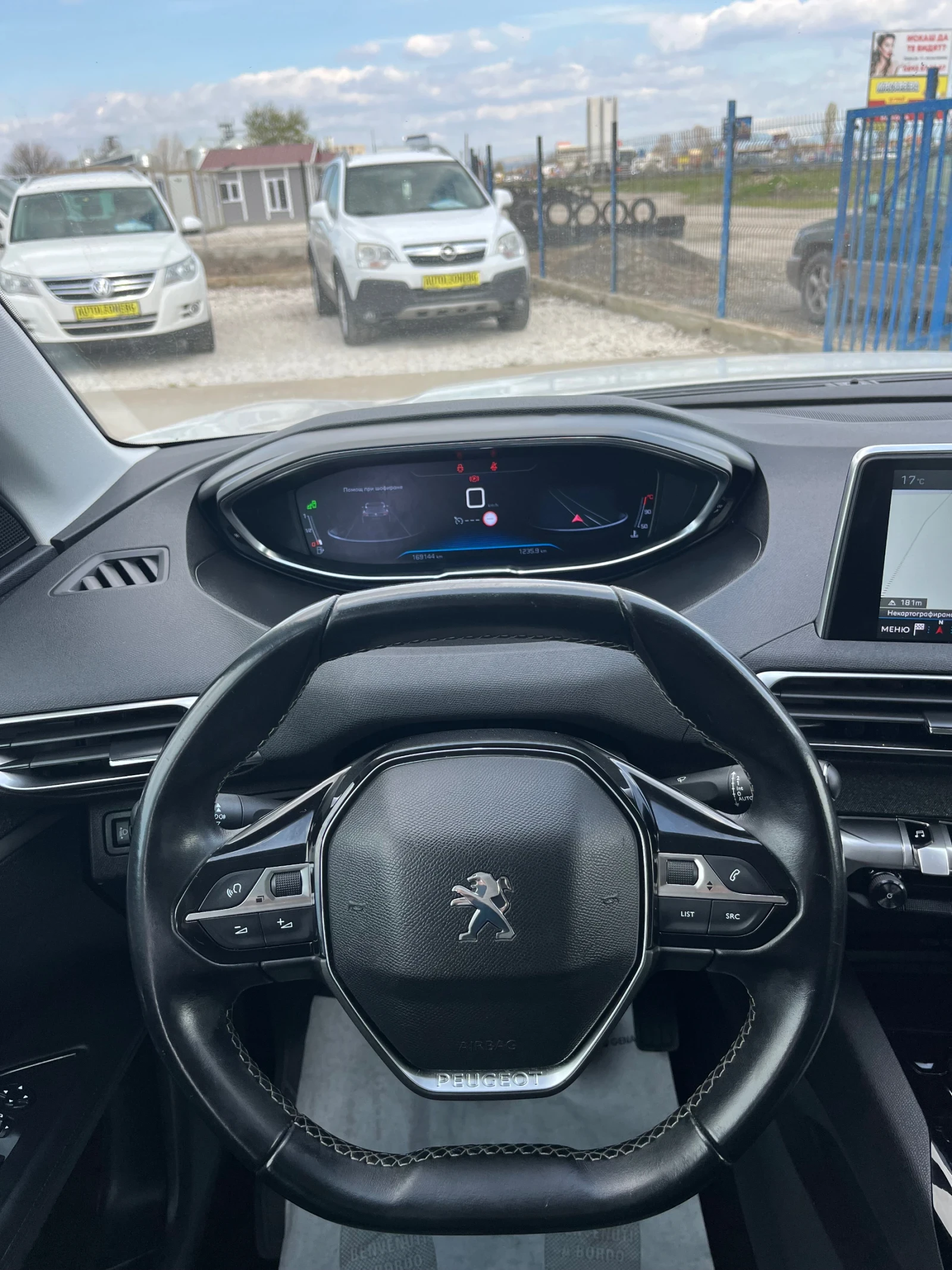 Peugeot 3008 1.5 BHDi ALLURE - изображение 10