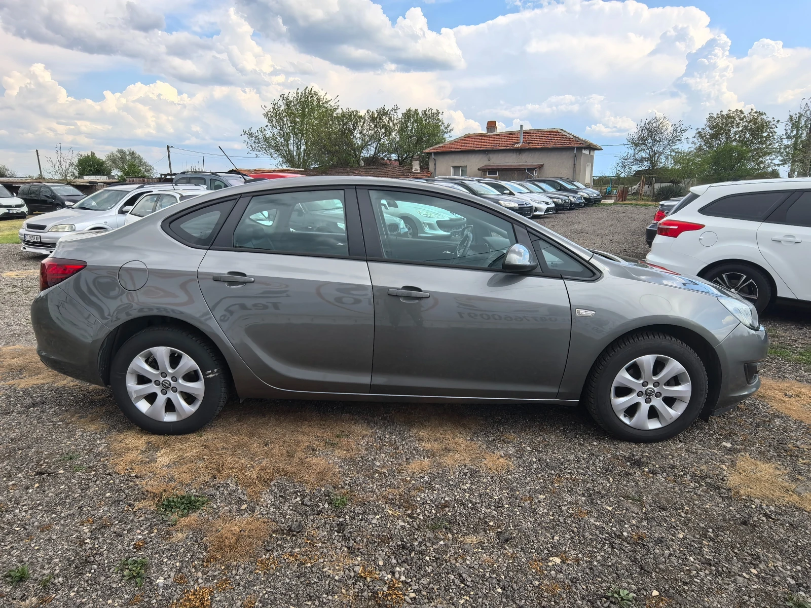 Opel Astra 1.4i 88000КМ - изображение 6