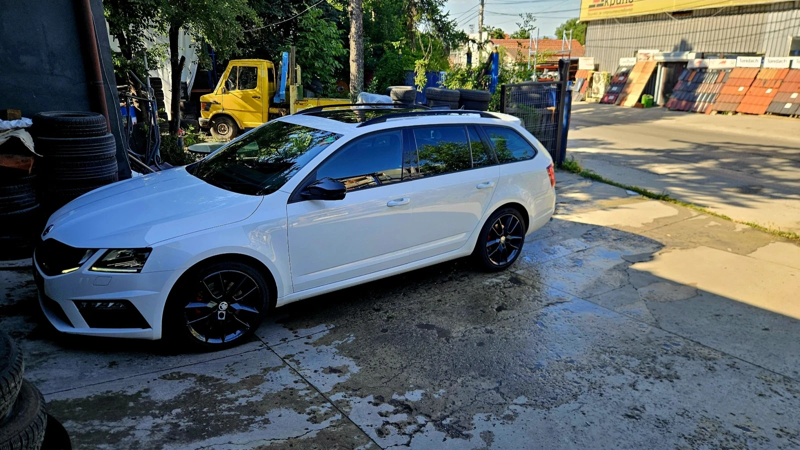 Skoda Octavia Octavia VRS 2.0 tdi Challenge Edition  - изображение 3