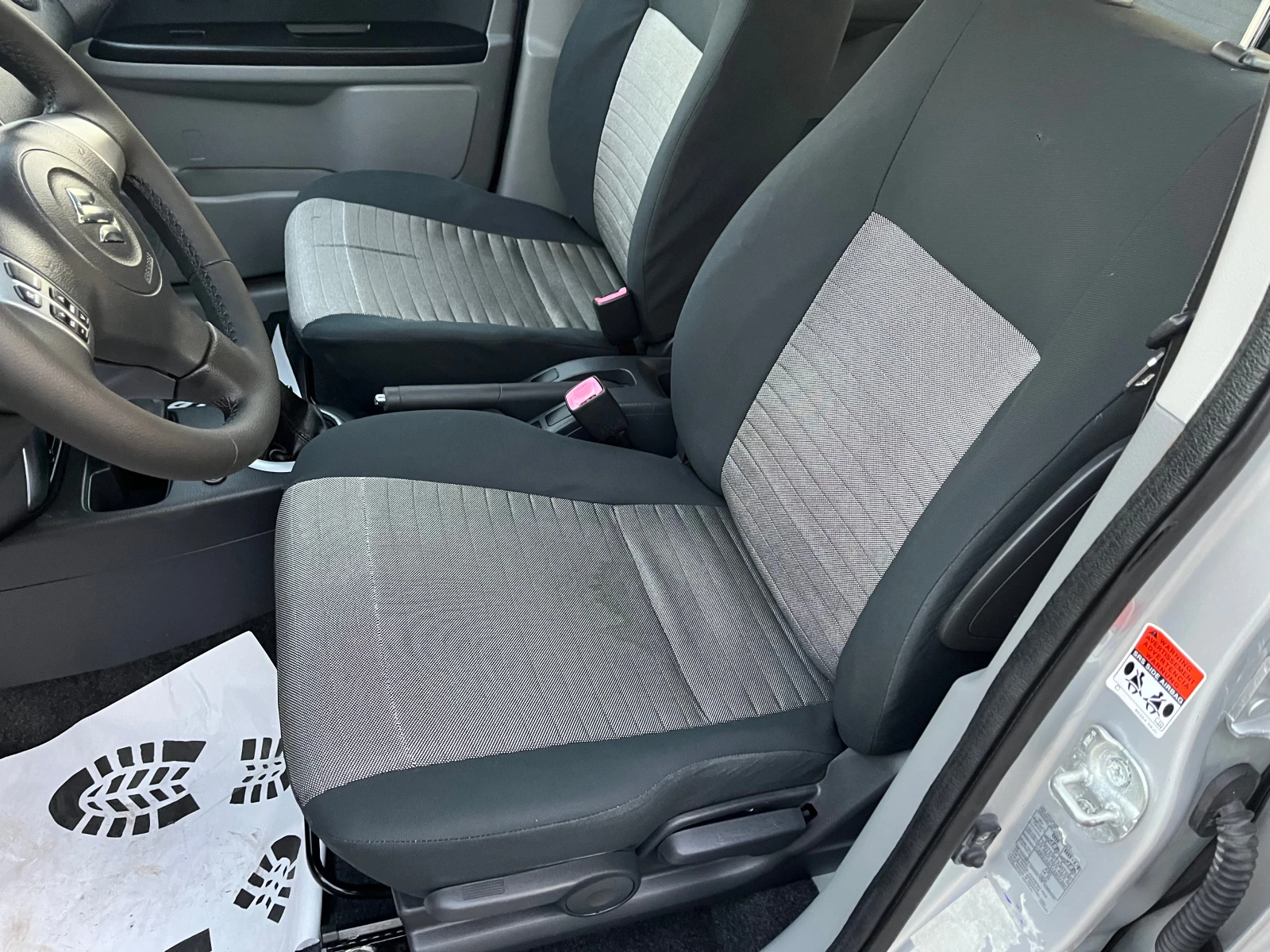Suzuki SX4 1.6 i GPL - изображение 7