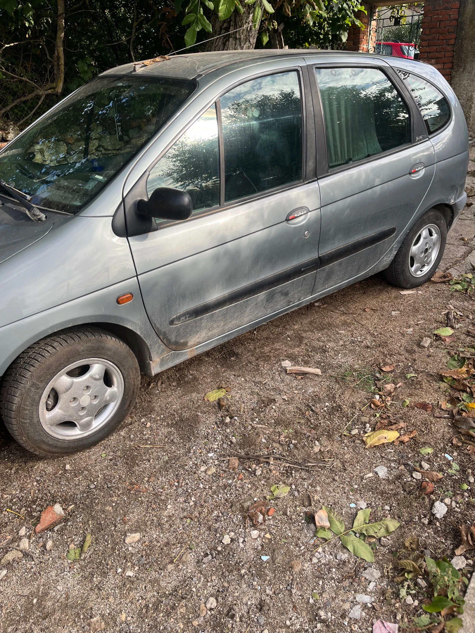 Renault Scenic  - изображение 2