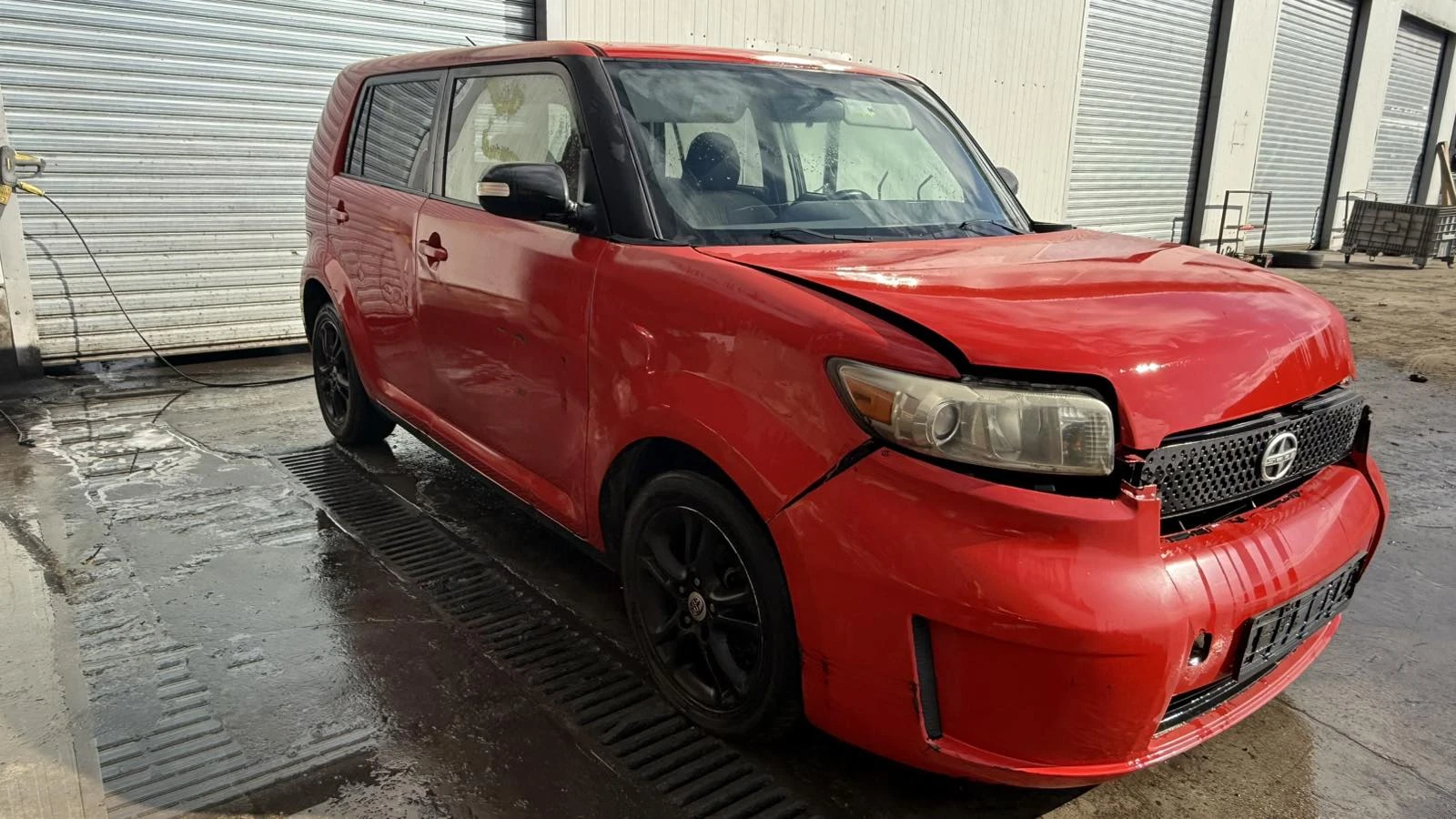 Toyota Scion 2.4i  - изображение 2