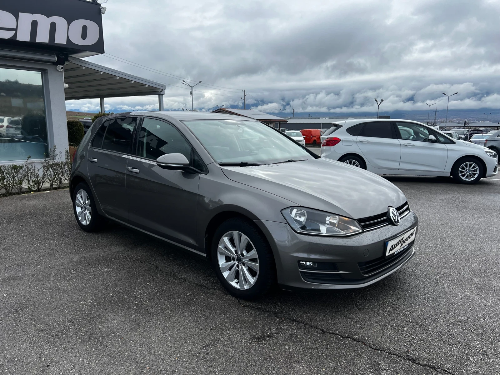 VW Golf 1.6 TDI* DSG* , снимка 3 - Автомобили и джипове - 54075723