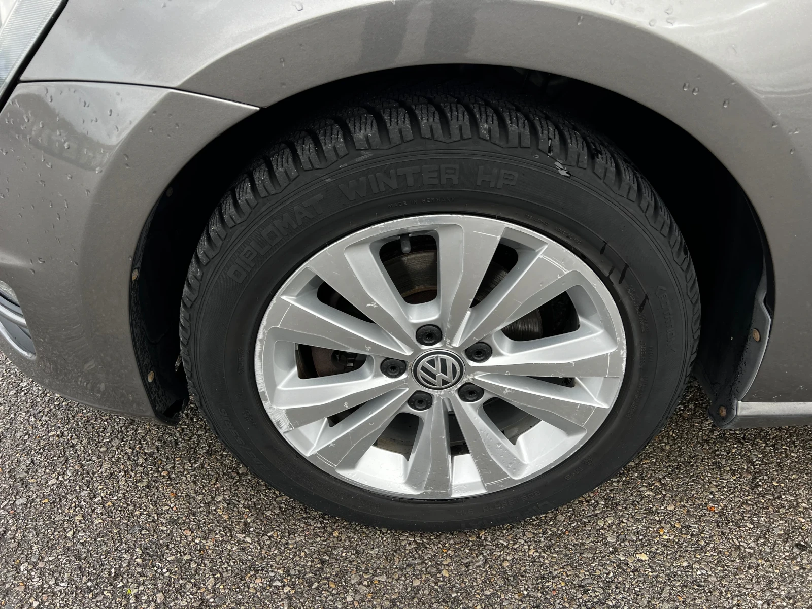 VW Golf 1.6 TDI* DSG* , снимка 15 - Автомобили и джипове - 54075723