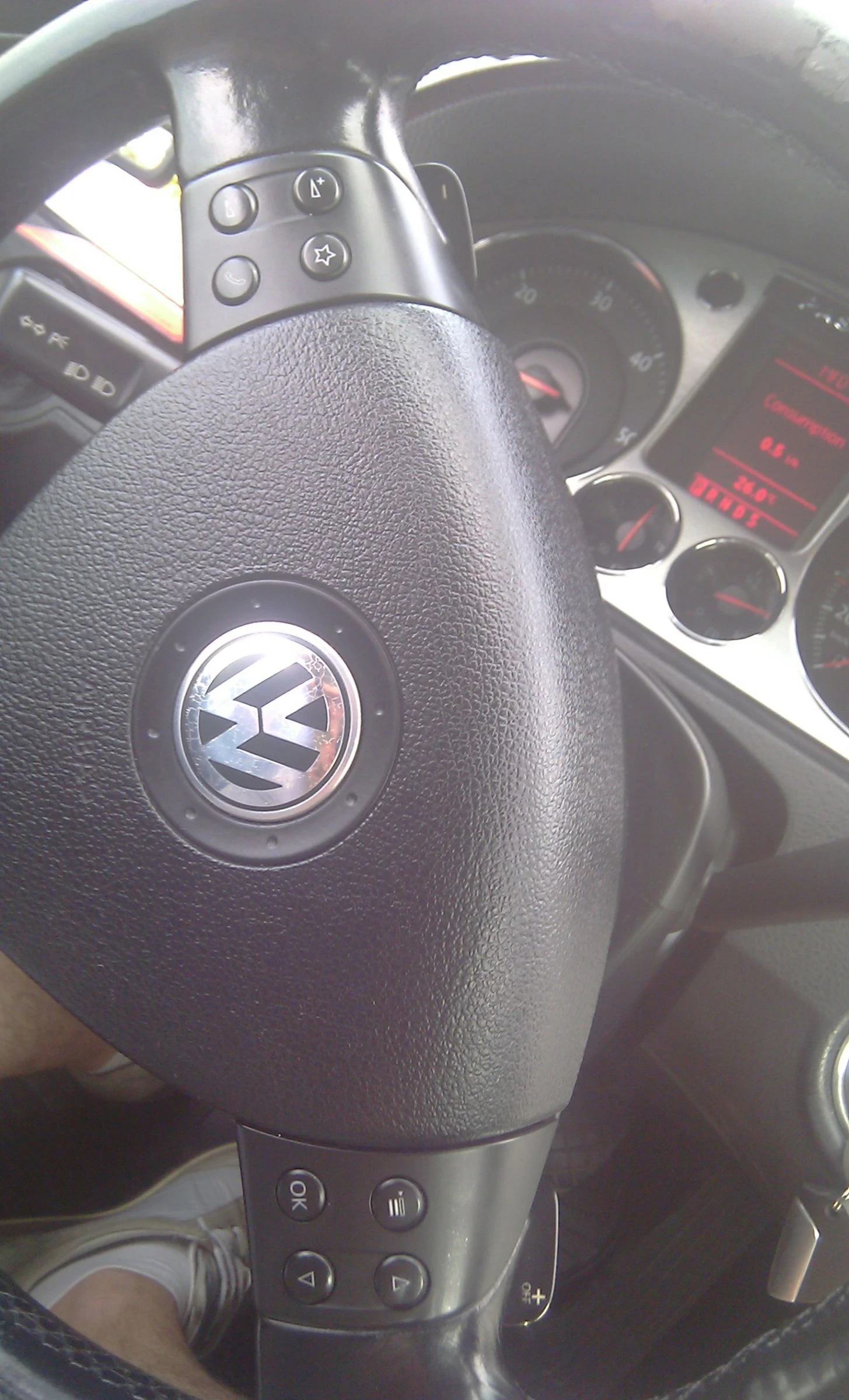 VW Passat TDI 2.0 BMP 140 hp , снимка 10 - Автомобили и джипове - 54115656