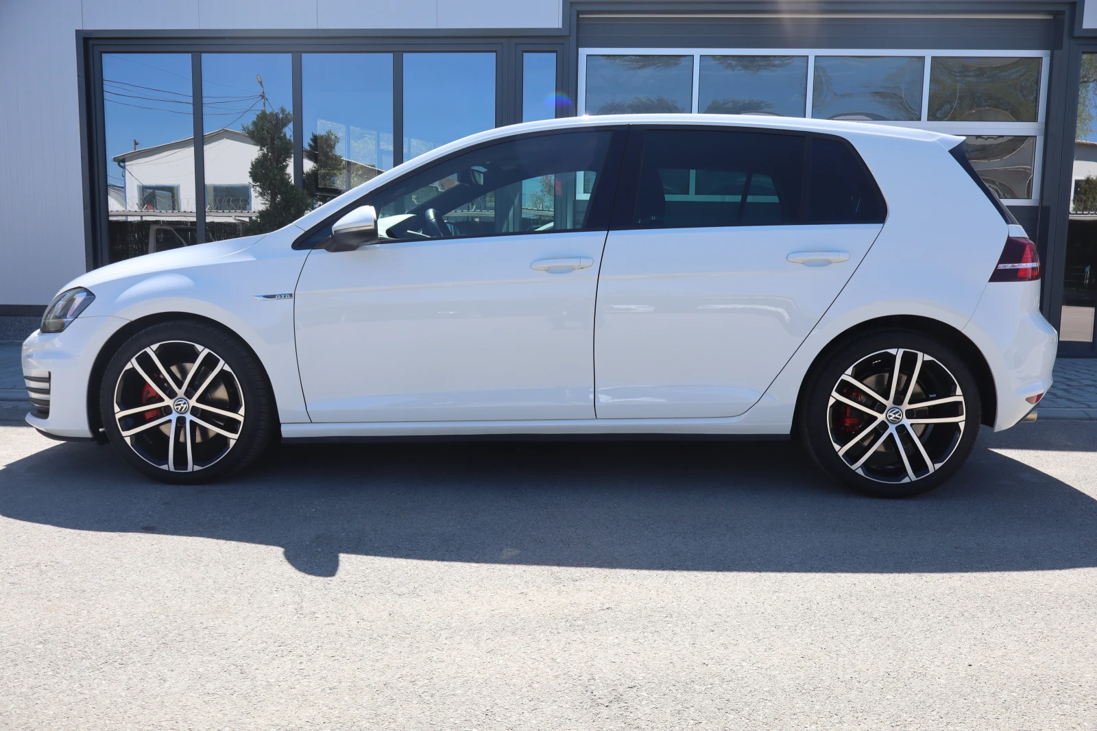 VW Golf 2.0* GTD* FULL, снимка 8 - Автомобили и джипове - 54328242