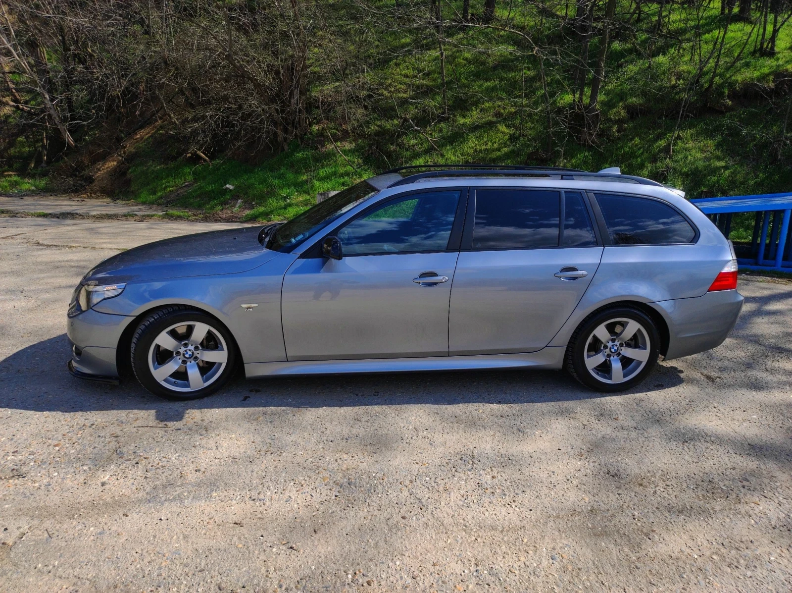 BMW 530 530 D Touring 250к.с, снимка 3 - Автомобили и джипове - 54625751